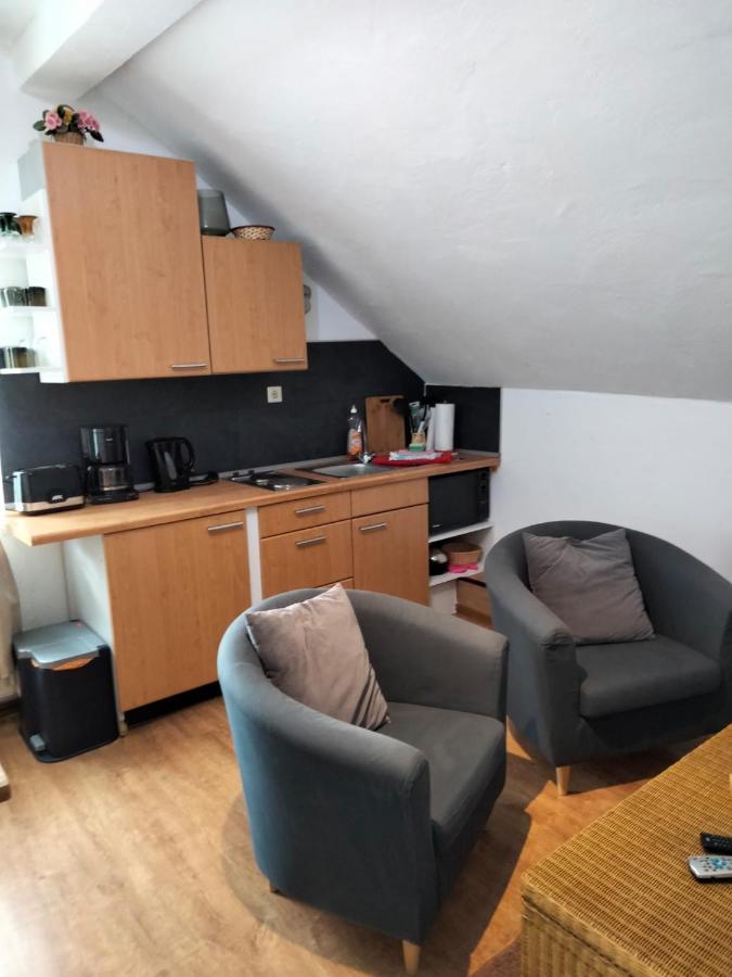 Ferienwohnung Neheim Mit Dennis Und Alexander Alexander Mit Klimaanlage Exterior foto